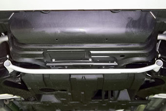 Lower Arm Bar Front Type I - NISSAN ELGLAND (E51/ME51/NE51/MNE51)